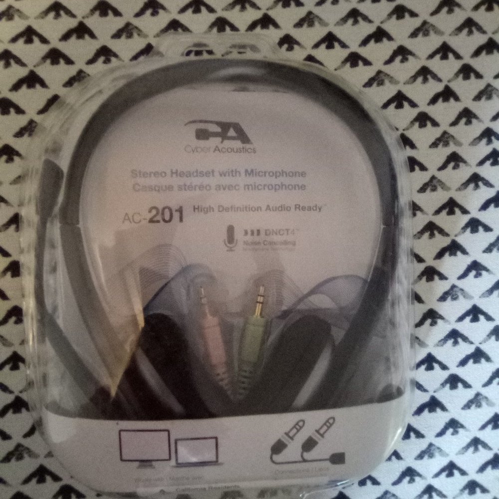 Headset with microphone